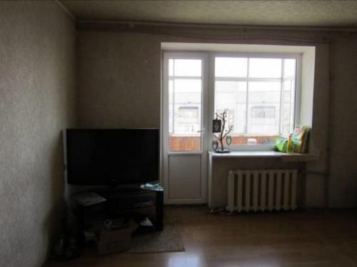 Rent out 4-room apartment. Днепропетровск, Героев Сталинграда — photo 1