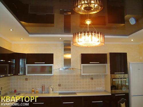 Rent out 3-room apartment. Киев,  Голосеевская — photo 1