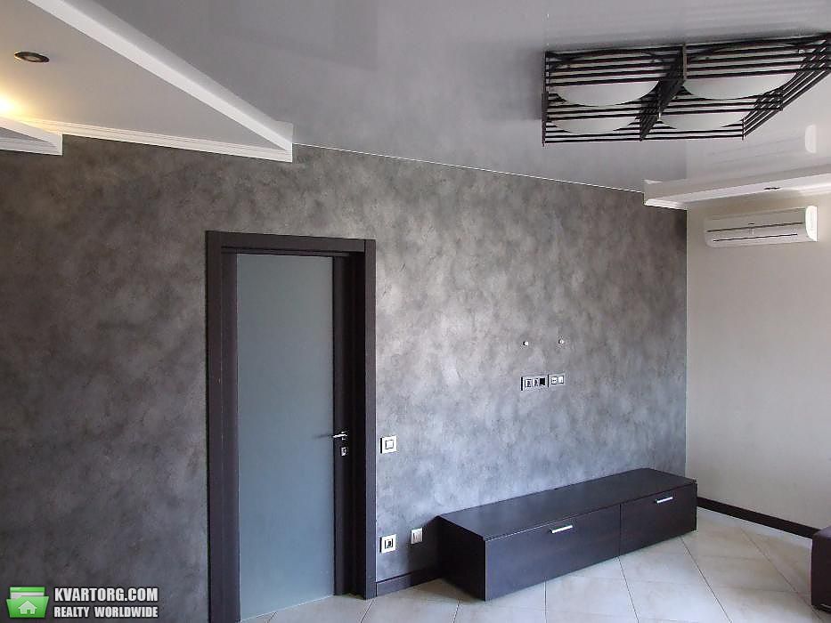 Rent out 2-room apartment. Киев, Лобановского проспект — photo 3