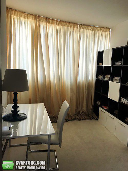Rent out 2-room apartment. Киев,  Голосеевская — photo 8