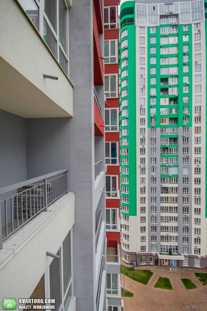 Sell 3-room apartment. Киев,  Каховская — photo 4