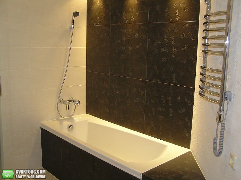 Rent out 2-room apartment. Киев,  Барбюса — photo 3