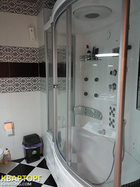 Rent out 2-room apartment. Киев,  Голосеевская — photo 9