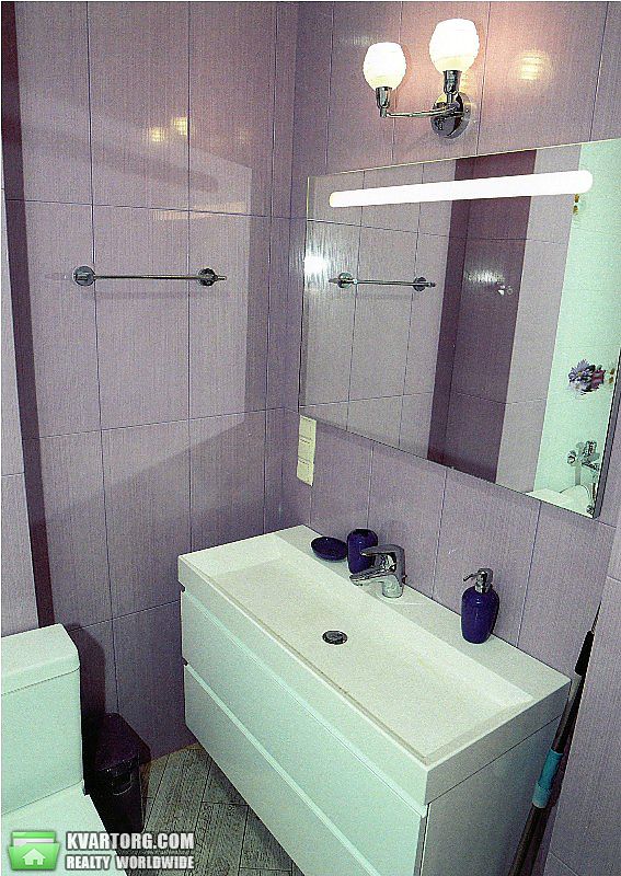 Rent out 2-room apartment. Киев,  Днепровская наб — photo 4