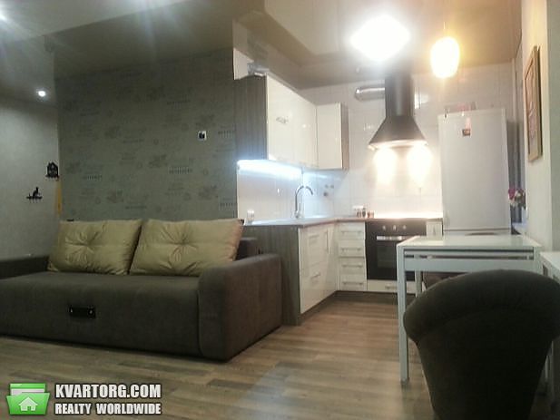 Sell 2-room apartment. Днепропетровск,  Гагарина пр — photo 1