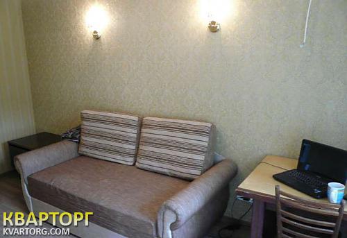 Sell 1-room apartment. Киев,  Петропавловская — photo 1