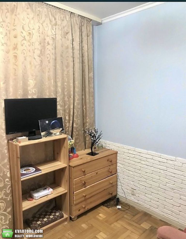 Sell 3-room apartment. Киев,  Бажана — photo 4