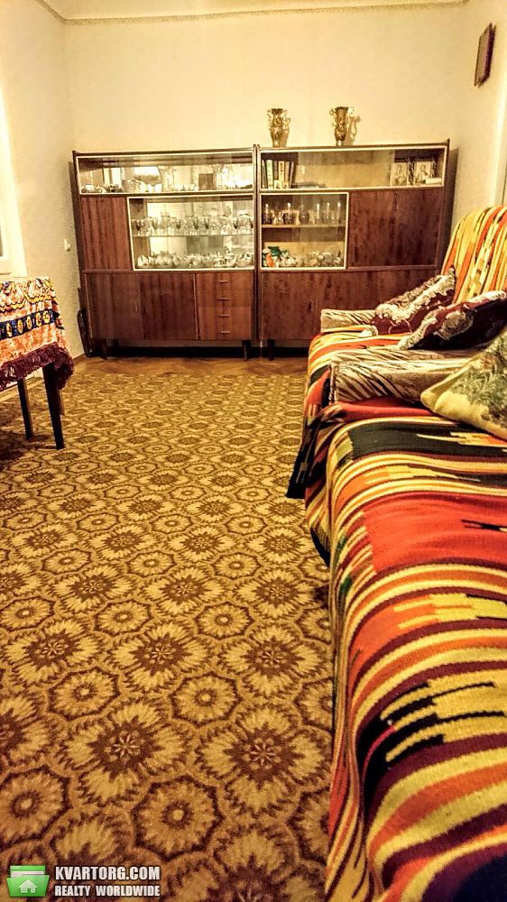 Rent out 2-room apartment. Киев,  Запорожца — photo 6