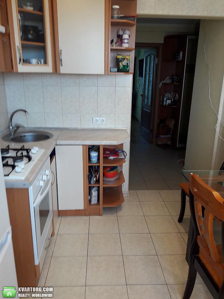 продам 1-комнатную квартиру. Днепропетровск,  Славы  - фото 3