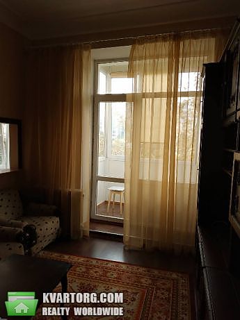 Rent out 2-room apartment. Киев,  Большая Васильковская — photo 2