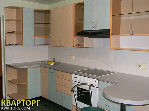 Rent out 3-room apartment. Киев,  Бажана — photo 7