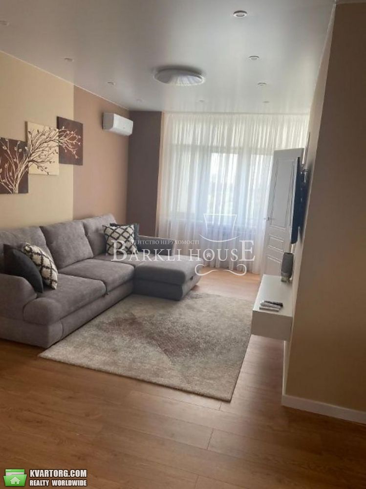 Rent out 2-room apartment. Киев, Липковского — photo 1