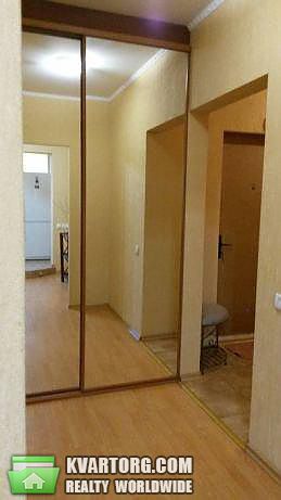 Rent out 1-room apartment. Киев,  Урловская — photo 4