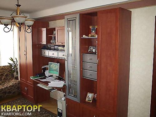 Rent out 2-room apartment. Киев,  Тимошенко — photo 1