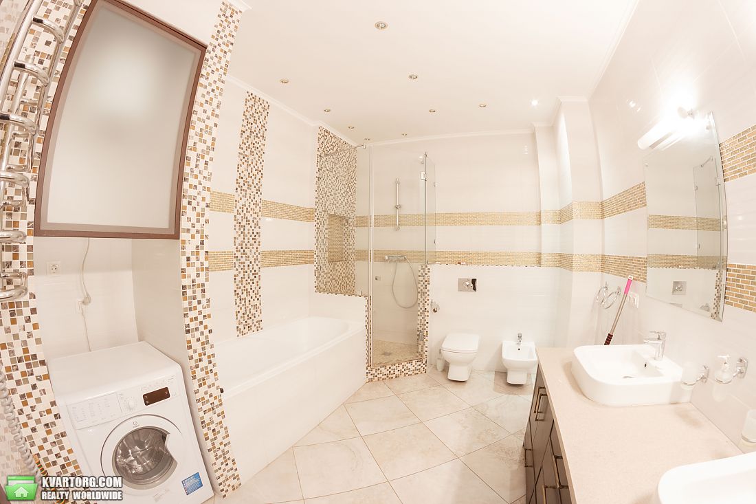 Rent out 2-room apartment. Киев,  Днепровская наб — photo 2