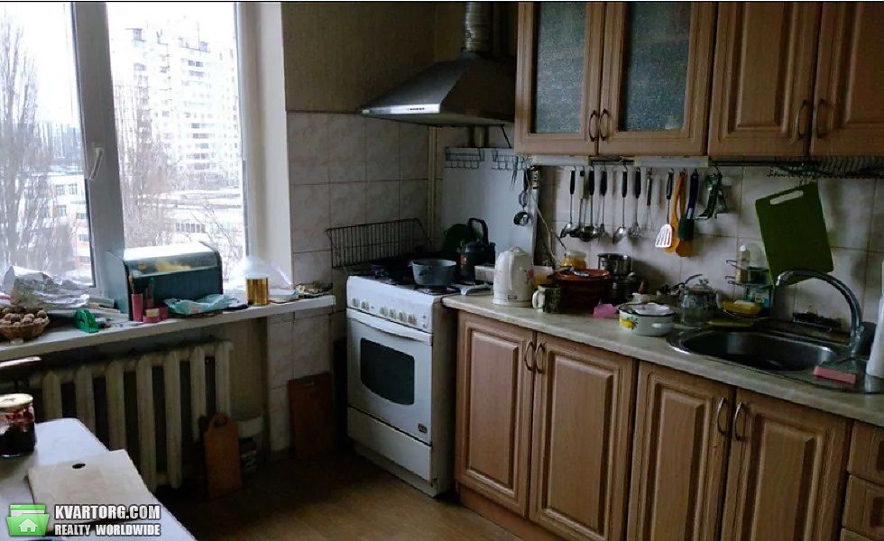 Sell 4-room apartment. Киев, пр. Глушкова — photo 1
