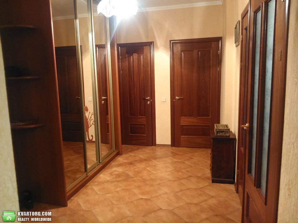 Rent out 2-room apartment. Киев,  Бажана — photo 6