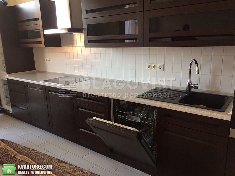 Rent out 1-room apartment. Киев,  Ломоносова — photo 4