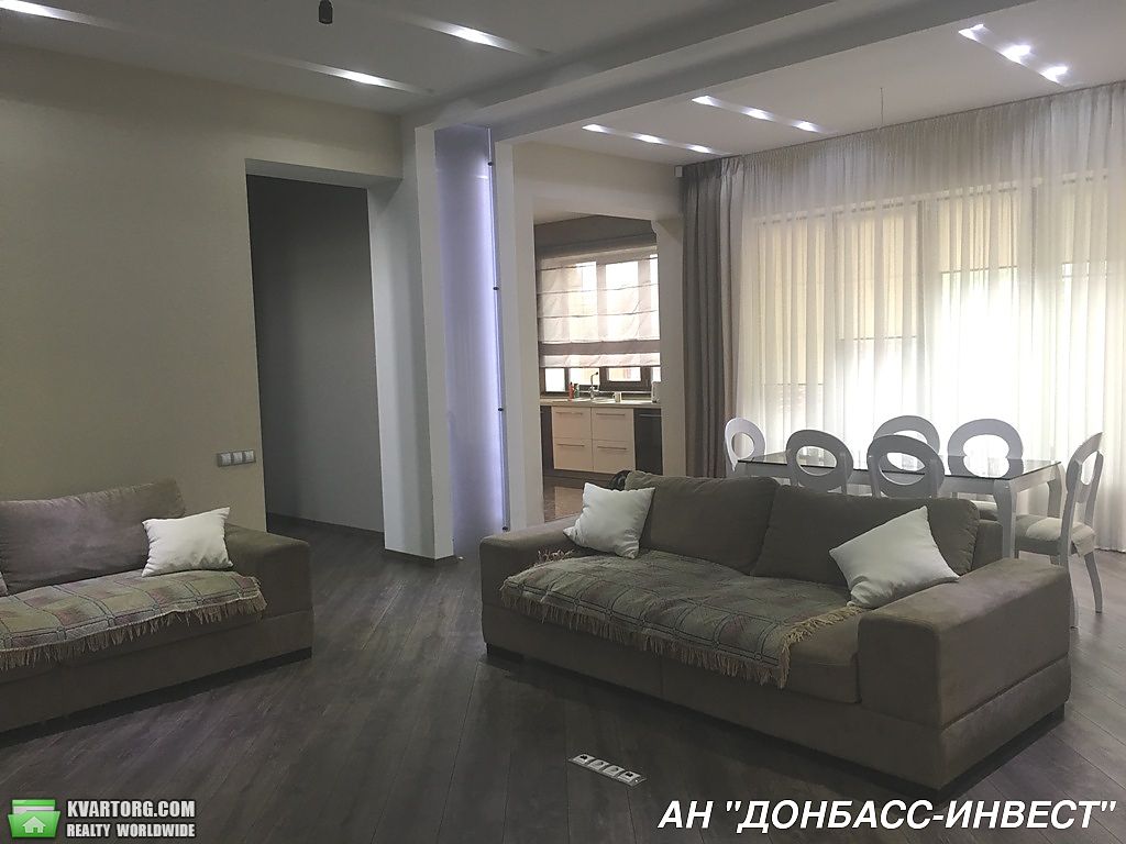 Sell house. Донецк, Прага — photo 1