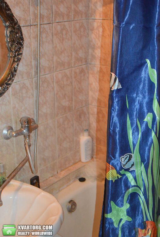 Sell 4-room apartment. Киев, Моторный пер — photo 7