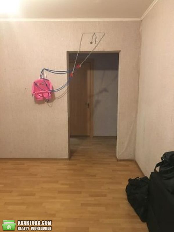 Sell 3-room apartment. Киев,  Олевская — photo 4