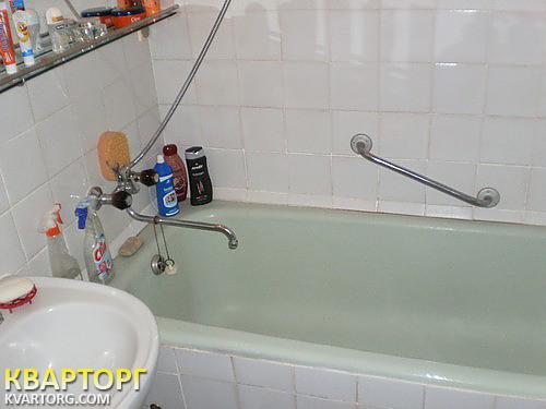 Sell 3-room apartment. Киев,  Миропольская — photo 2