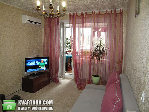 Sell 2-room apartment. Киев, Братиславская — photo 1