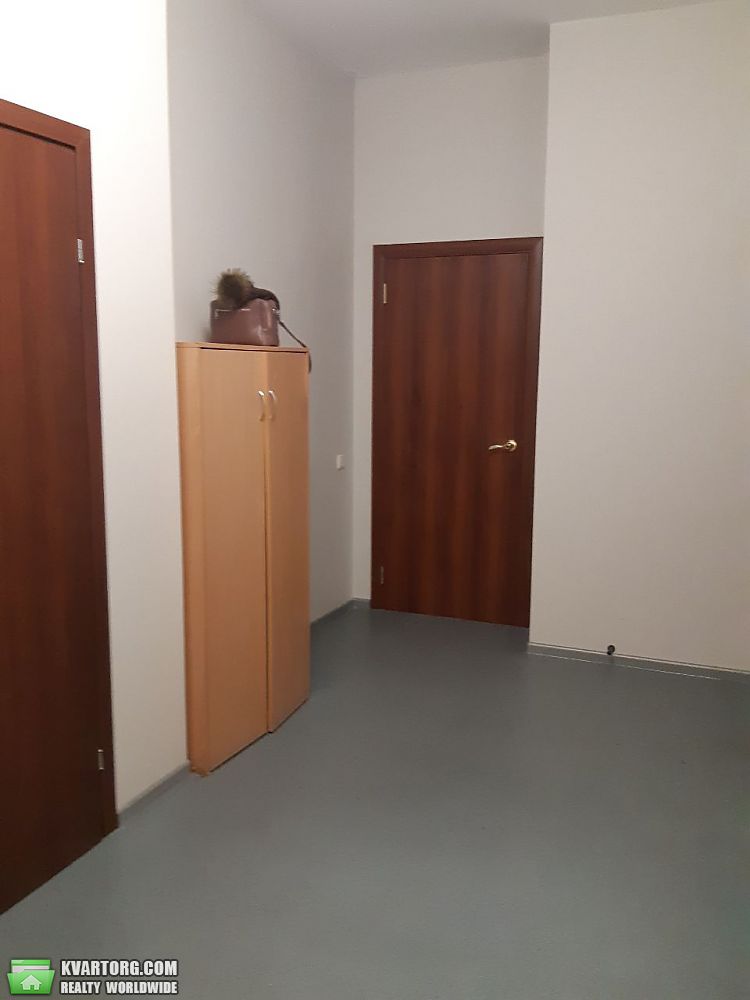 Rent out office. Киев,  Оболонская наб — photo 5