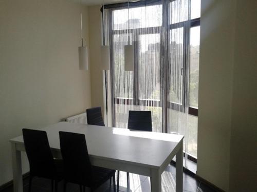 Rent out 3-room apartment. Одесса, Тенистая — photo 4