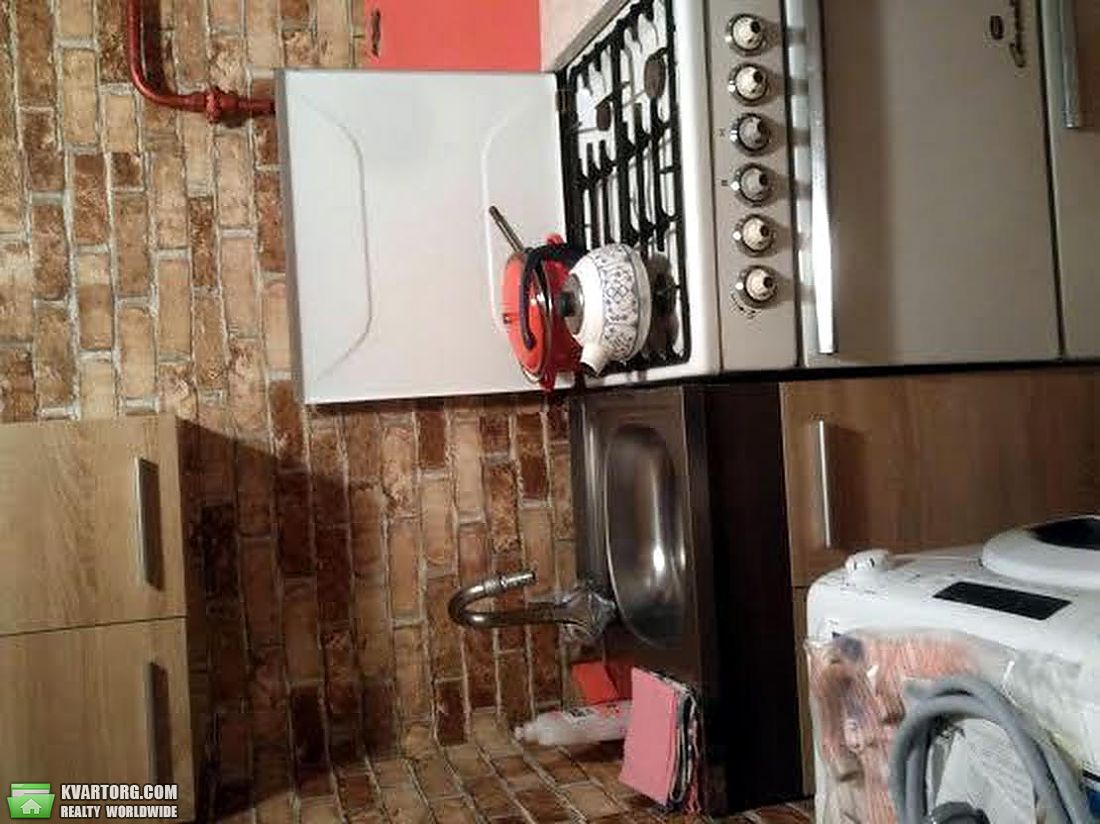 Rent out 1-room apartment. Киев,  Василенко — photo 8