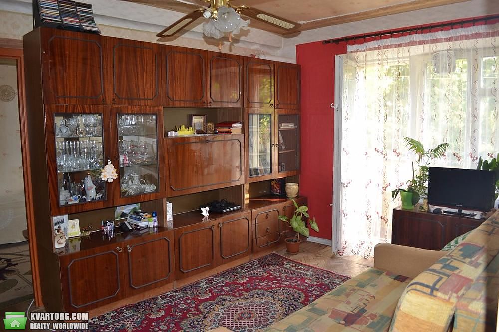 Sell 2-room apartment. Киев,  Русановский бул — photo 1