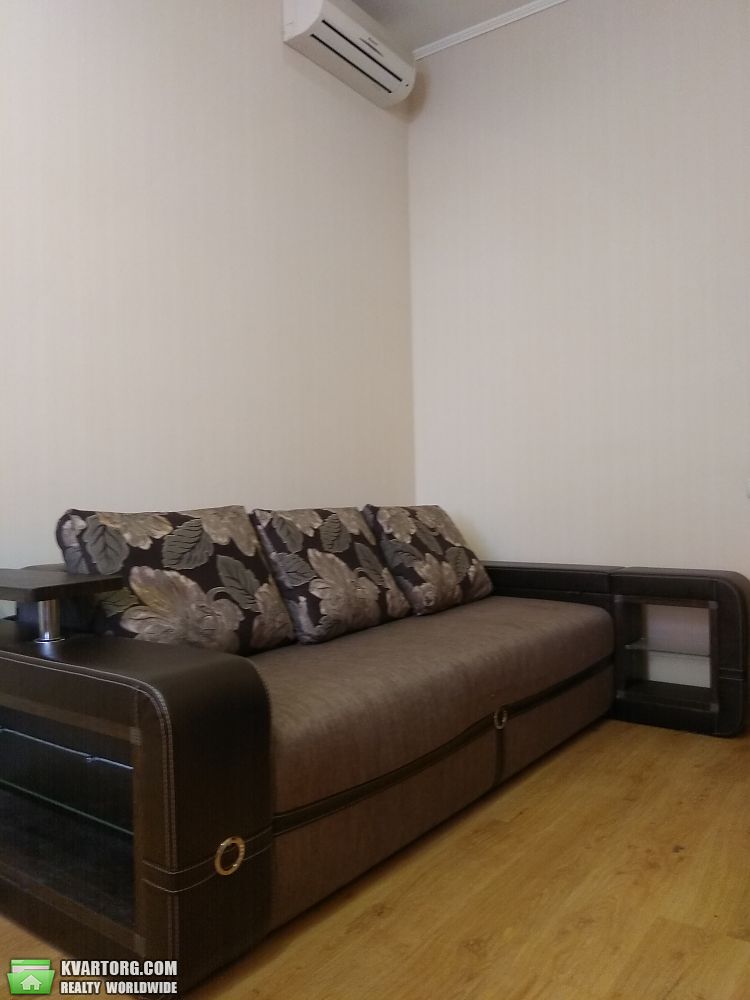 Rent out 1-room apartment. Киев,  Антоновича — photo 5