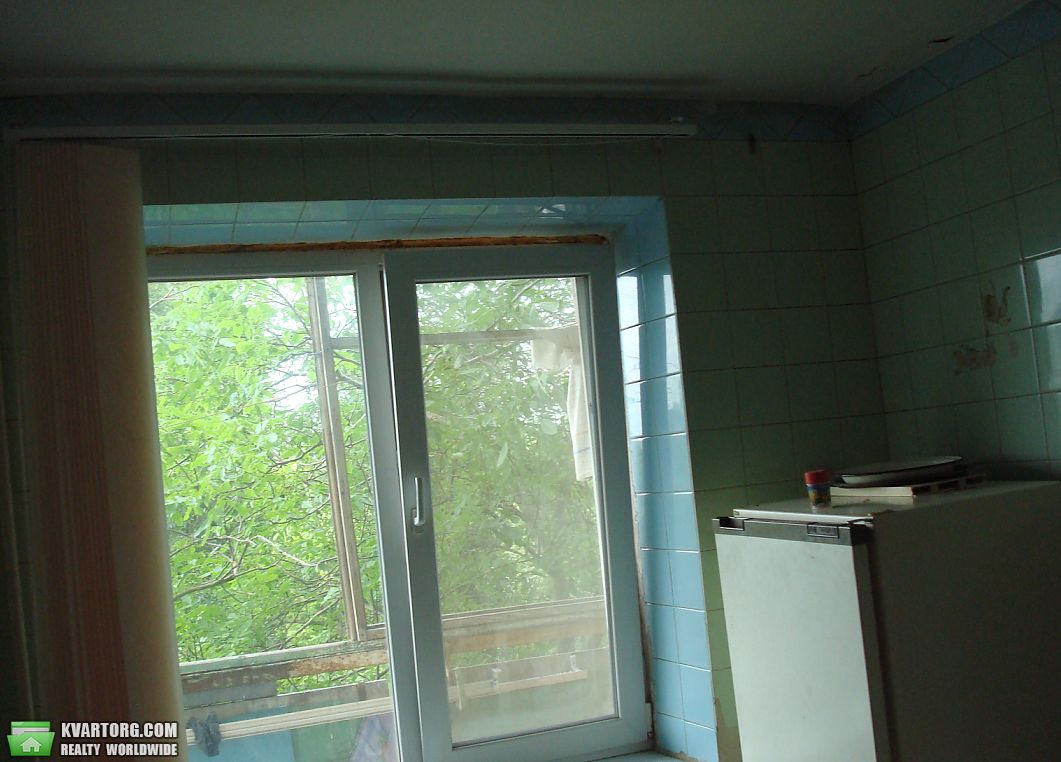 Sell 3-room apartment. Днепропетровск, Совхозная — photo 1