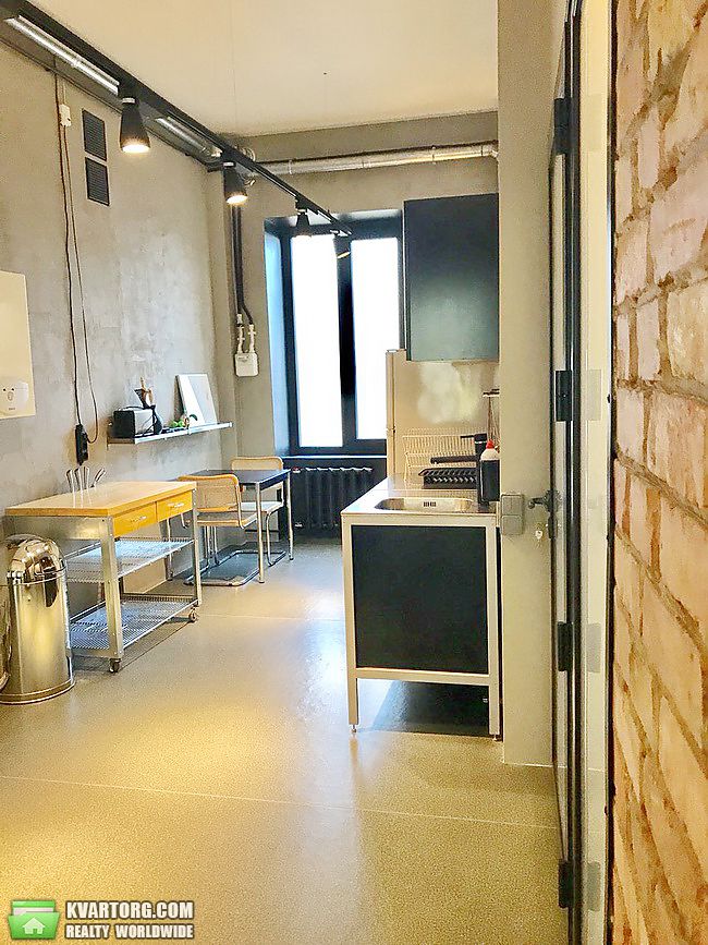 Rent out 1-room apartment. Киев,  Лютеранская — photo 9