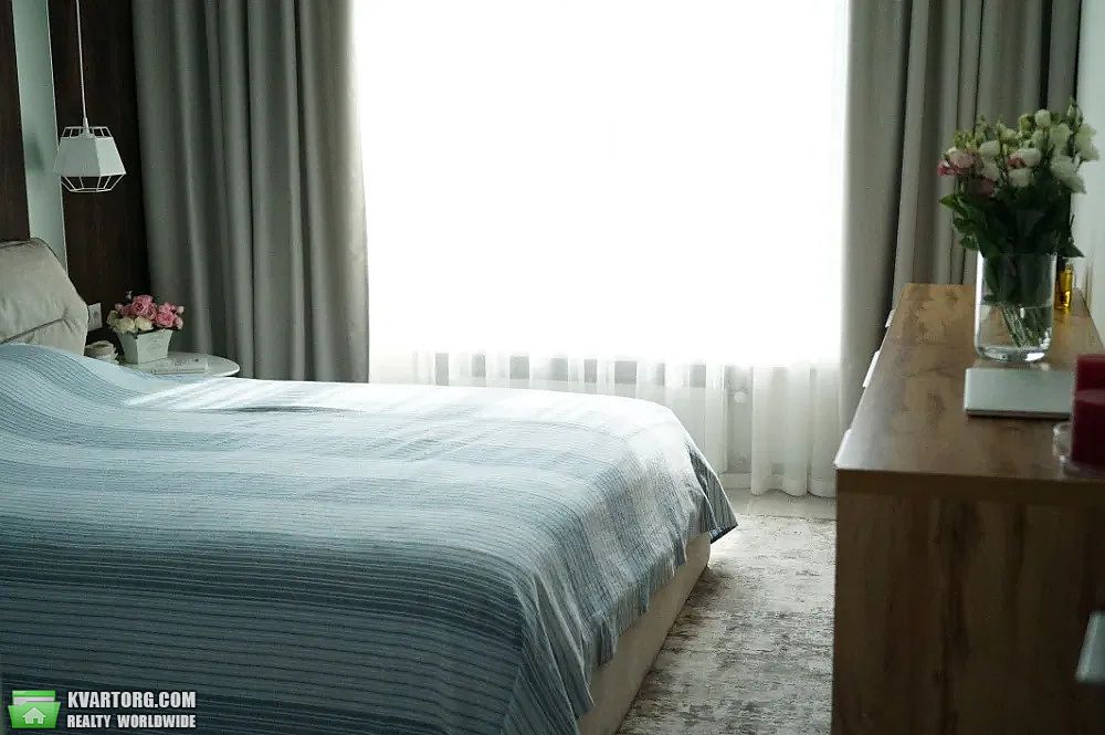 Sell 2-room apartment. Киевская обл., Леси Украинки — photo 1