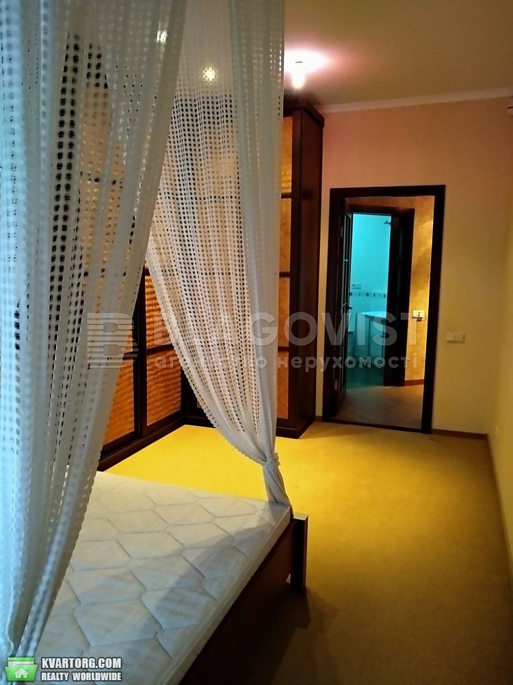 Sell 2-room apartment. Киев,  Щорса — photo 5