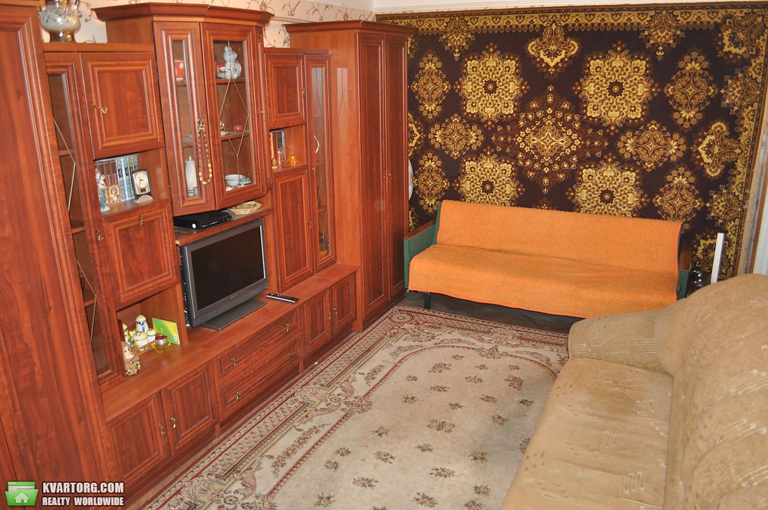 Rent out 2-room apartment. Киев,  Озерная — photo 2