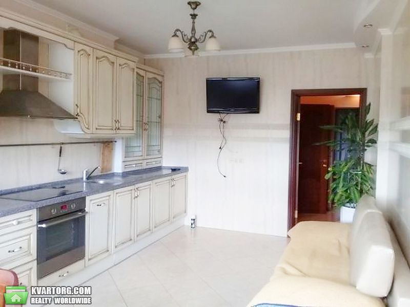 Rent out 2-room apartment. Киев,  Голосеевская — photo 6