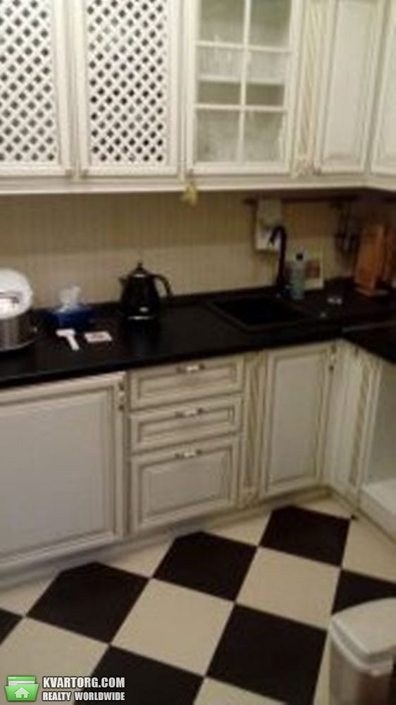 Rent out 2-room apartment. Киев, Краснопольская — photo 8