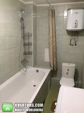 Rent out 2-room apartment. Киев,  Чистяковская — photo 4