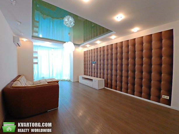 Rent out 1-room apartment. Киев,  Ломоносова — photo 1