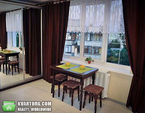 Rent out 1-room apartment. Киев, Лесной пр — photo 3