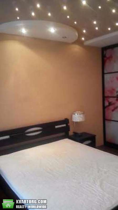 Rent out 3-room apartment. Киев,  Лебедева-Кумача — photo 4