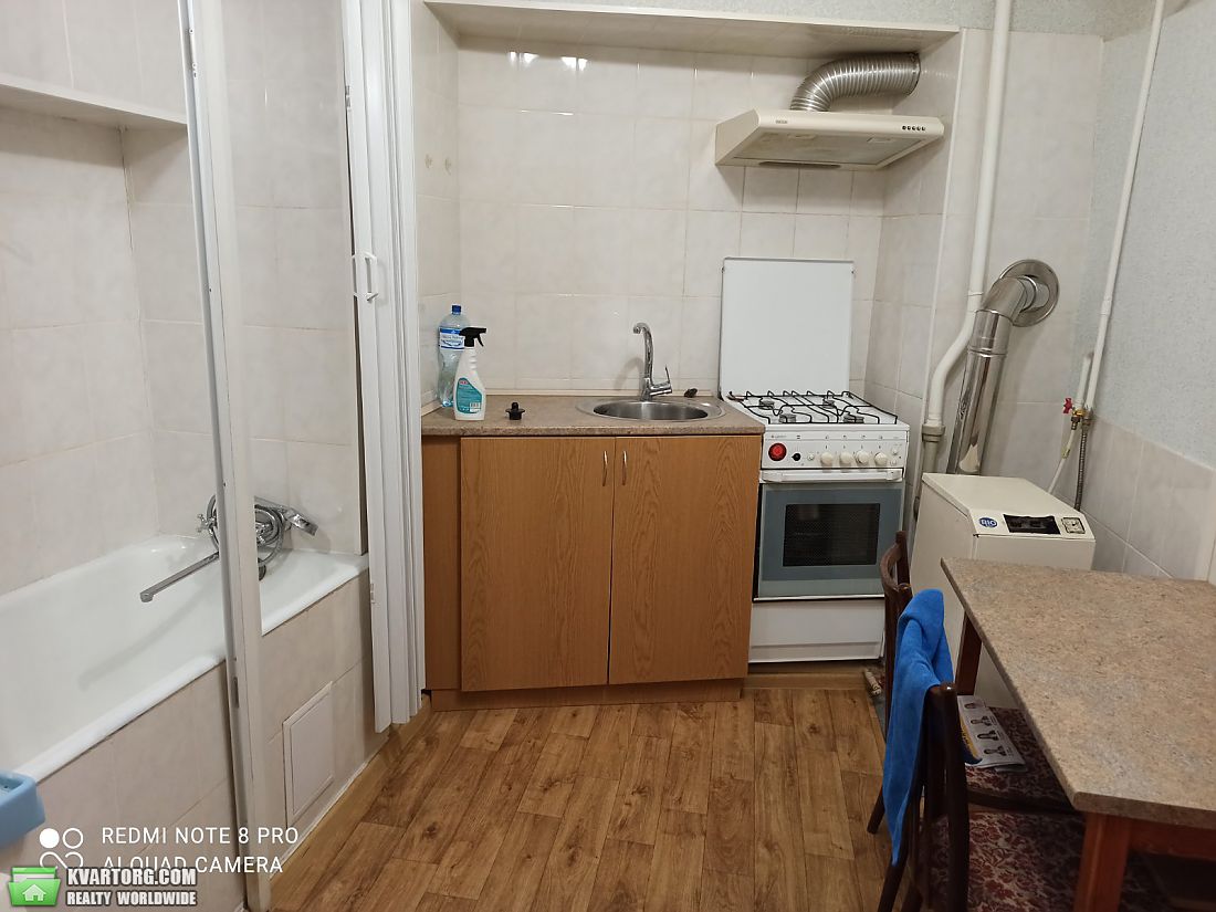 Rent out 3-room apartment. Одесса, Южная — photo 5