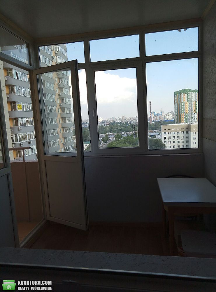 Rent out 1-room apartment. Киев,  Кондратюка — photo 5