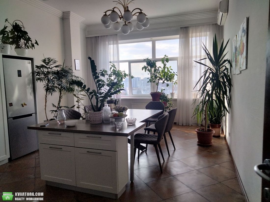 Sell 5-room apartment. Одесса, Академическая — photo 1