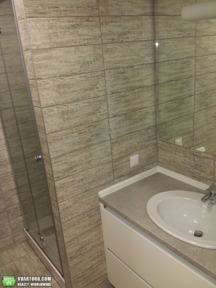 Rent out 2-room apartment. Днепропетровск, Днепропетровск — photo 6