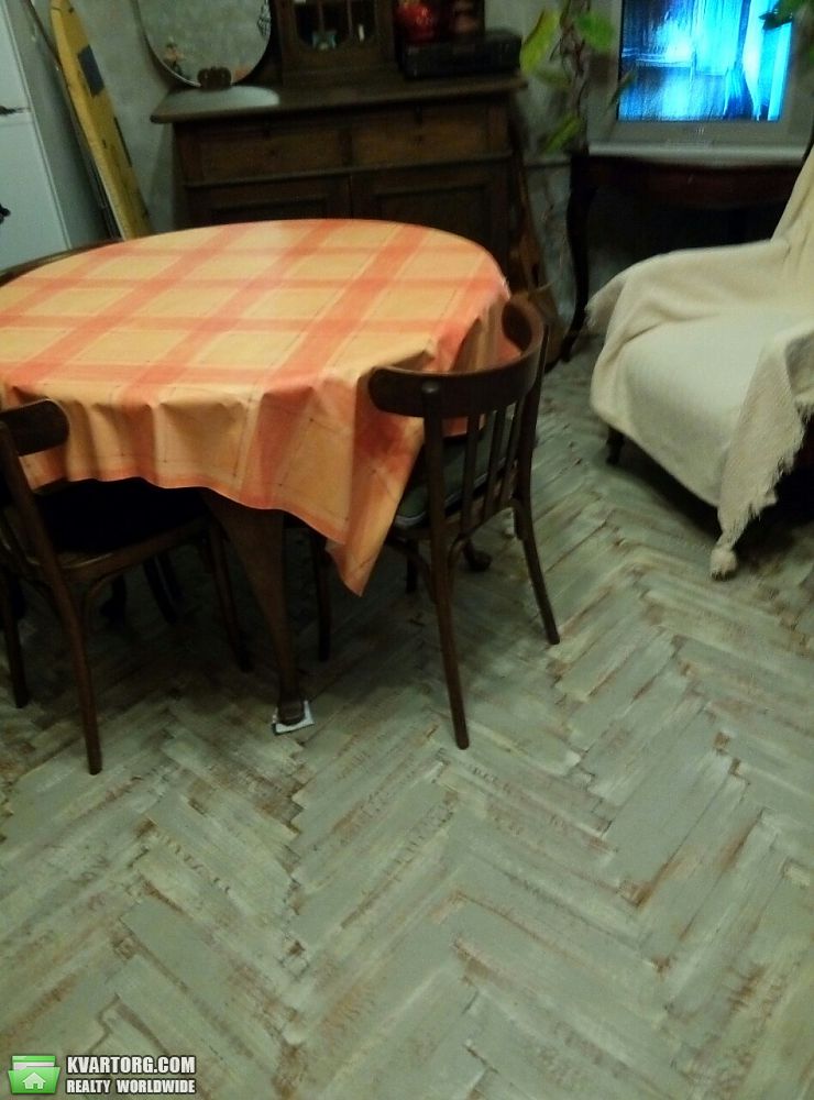 Sell 1-room apartment. Днепропетровск,  8 марта — photo 1
