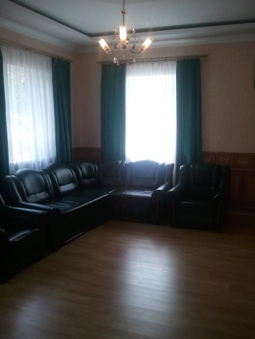 Rent out house. Киев, Краснодонская — photo 4