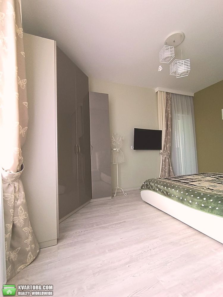 Rent out 2-room apartment. Днепропетровск, пушкина — photo 4
